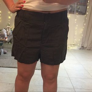 Gap tencel gray shorts